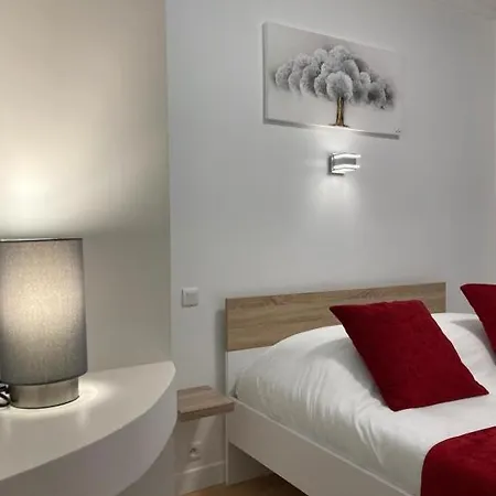 Apartment Au Coeur Vendeen - A 3km Du Parc Puy Dufou