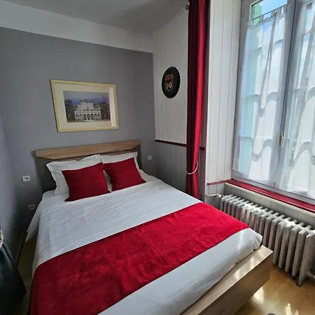 Au Coeur Vendeen - A 3km Du Parc Puy Dufou Apartment *